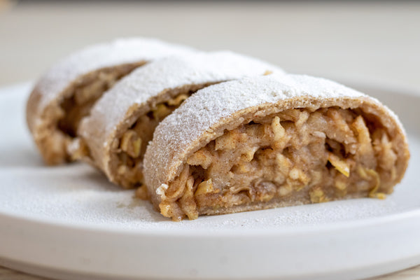 Recept: Jablková štrúdľa z tvarohového cesta